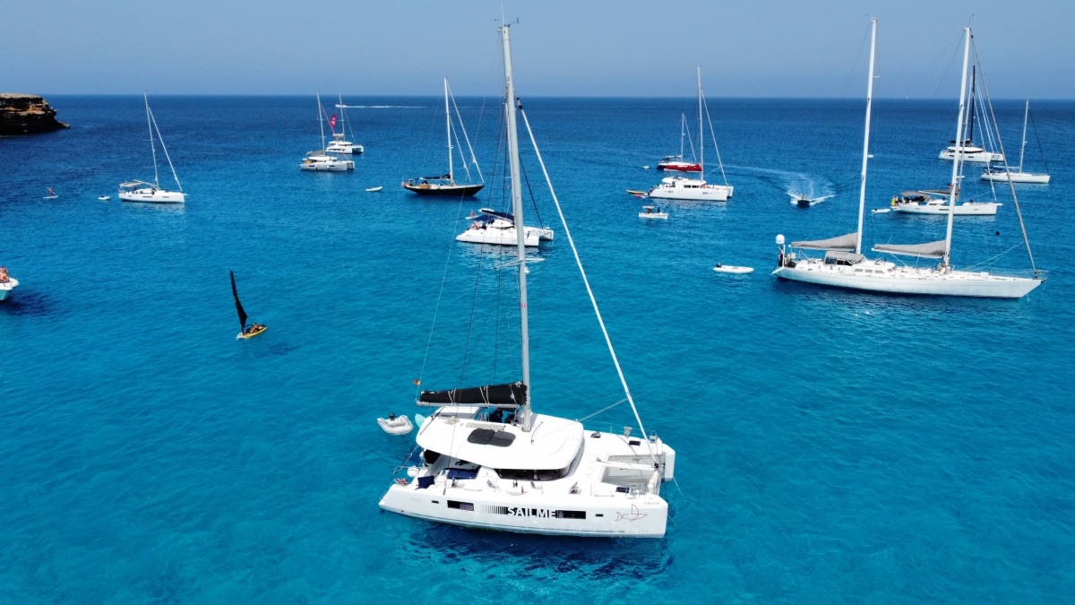 Sail to Formentera