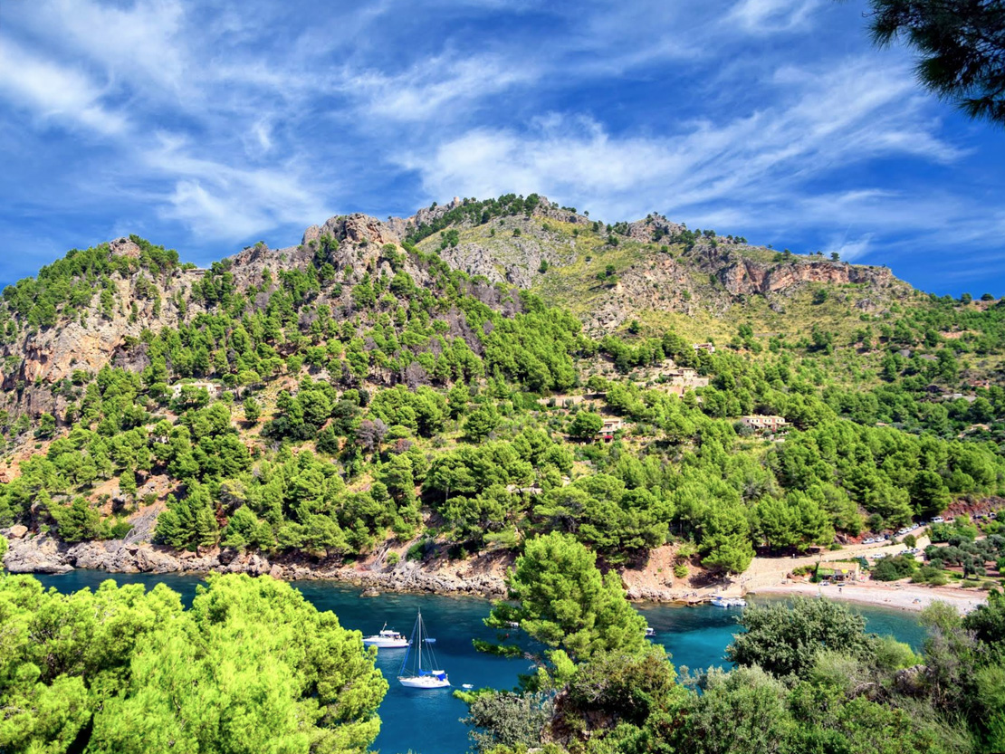 Cala Figuera Beach – a peaceful anchorage haven for yachts in the heart of natural Mallorca